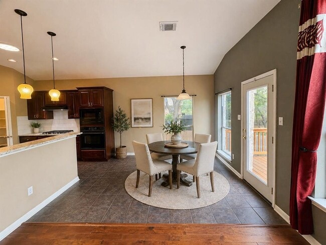 Building Photo - 13121 Appaloosa Chase Dr