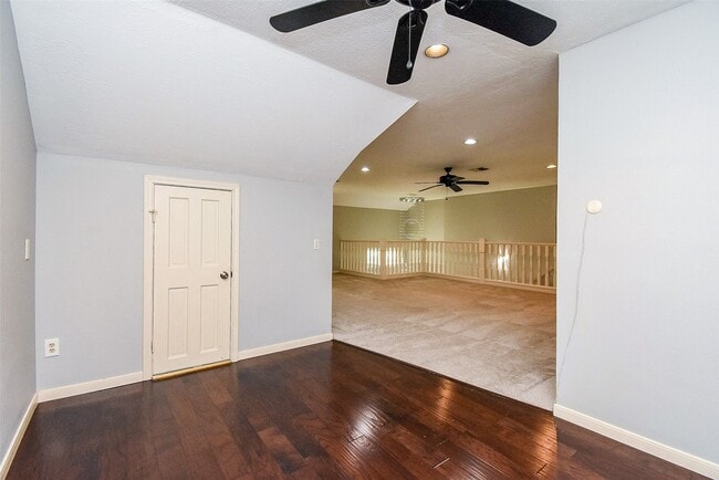Building Photo - 755 Last Arrow Dr