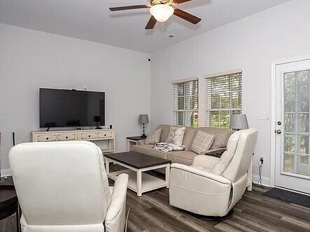 Building Photo - 1805 Low Country Pl