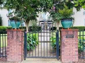 Building Photo - 48 Peachtree Ave NE