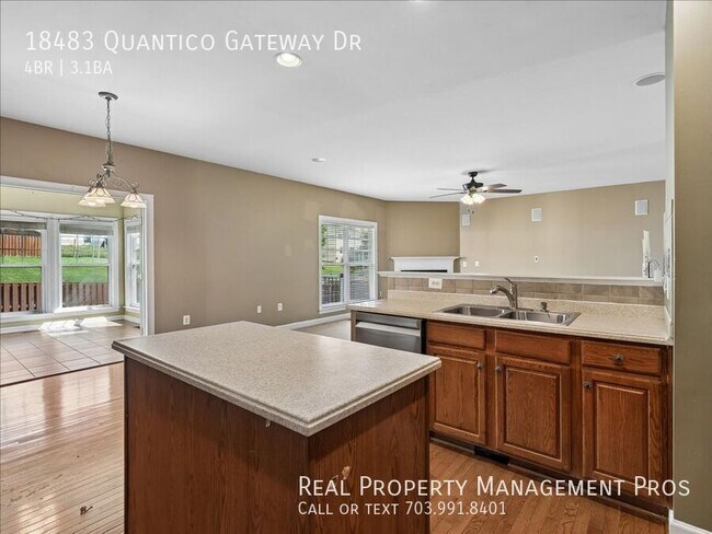 Building Photo - 18483 Quantico Gateway Dr