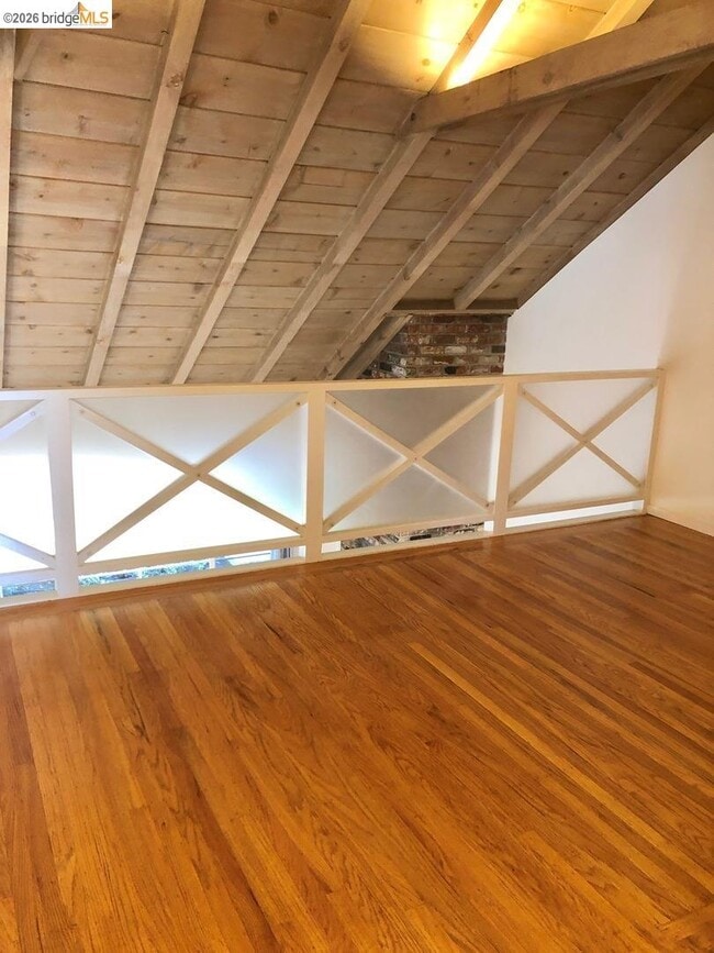 Building Photo - 21 Waverley Ct