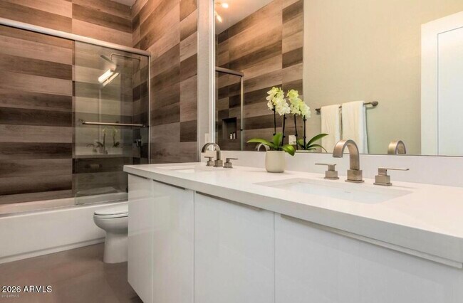 Building Photo - 7692 E Phantom Way