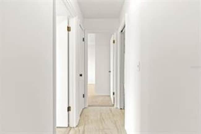 Building Photo - Lakefront Living in Longwood – Winsor Manor