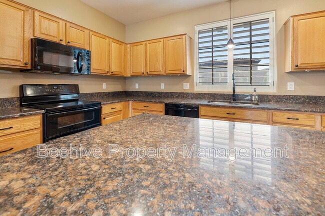 Building Photo - 2314 W Jake Haven