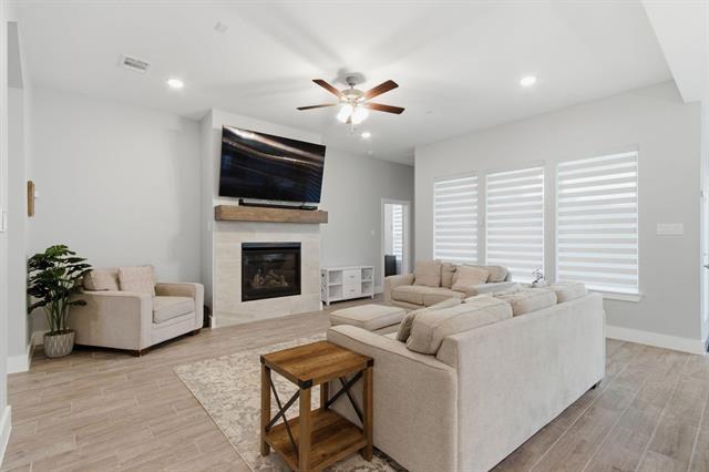 Building Photo - 7217 Mantle Rdg Dr