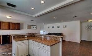 Building Photo - 309 SE 43rd Ln