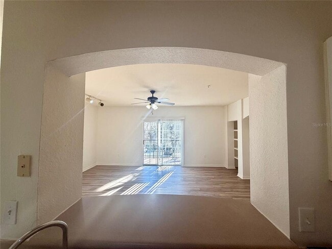 Building Photo - 122 Vista Verdi Cir