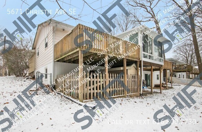 Building Photo - 5671 Christie Ave SE