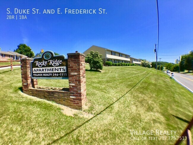 Building Photo - 119 S Duke St