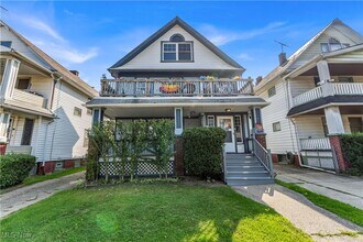 Building Photo - 1909 W 73rd St