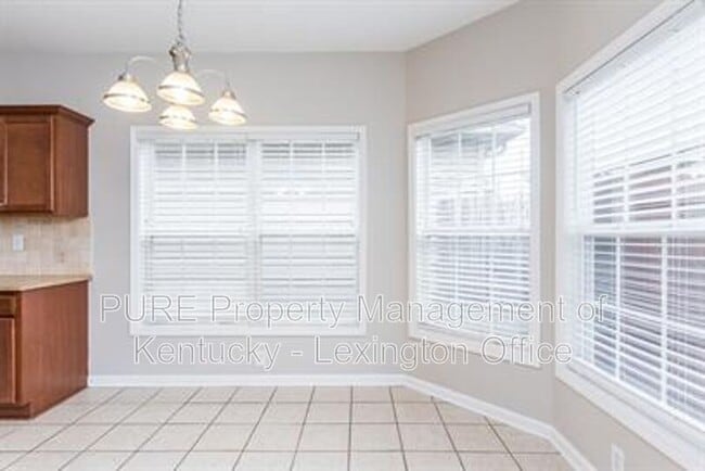 Building Photo - 4008 Bacopa Pl