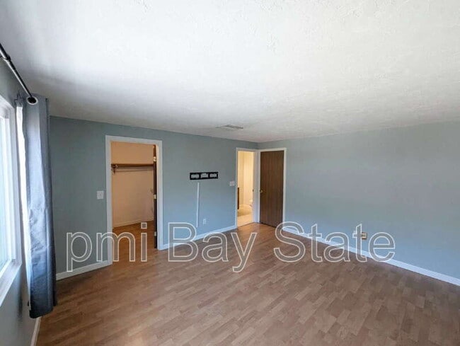 Building Photo - 77 Samuel Dr