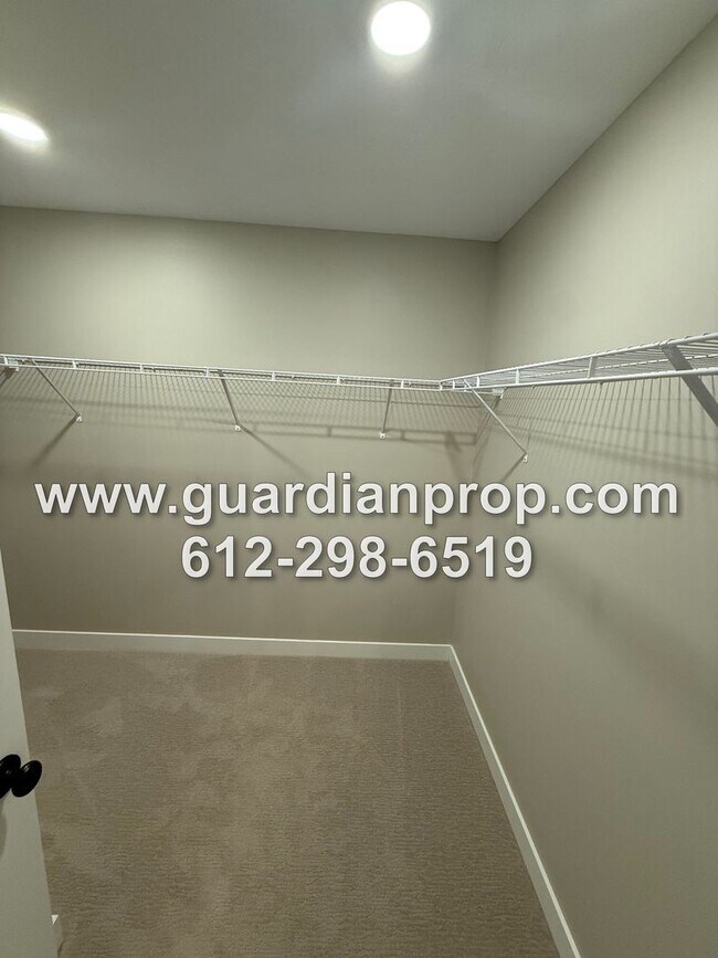 Building Photo - Luxury New Construction Townhouse Availabl...