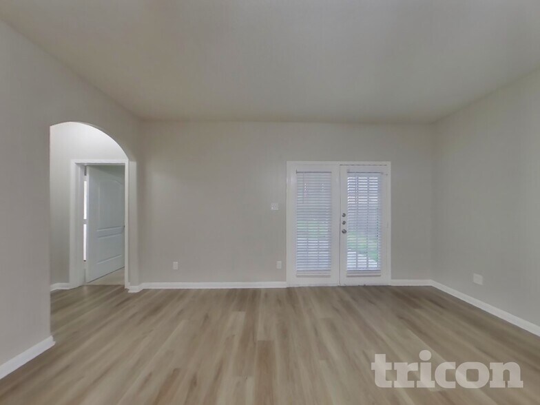 Building Photo - 6923 Musclewood Rd