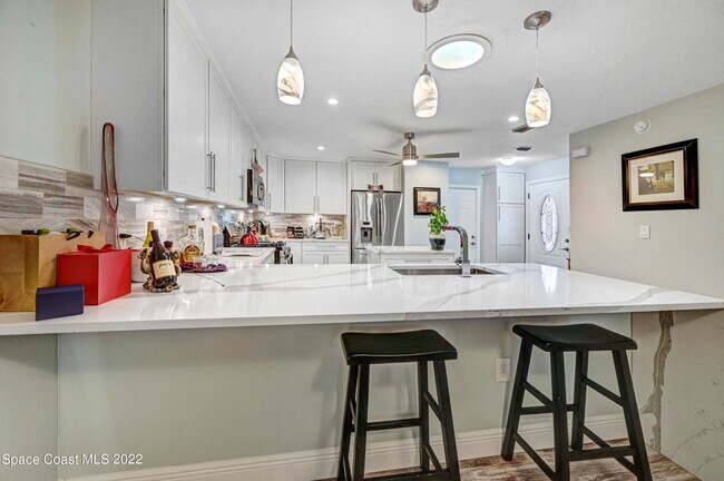 Building Photo - 156 Plover Ln