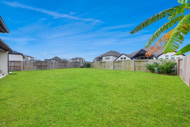 Building Photo - 10018 Knollwood Ln