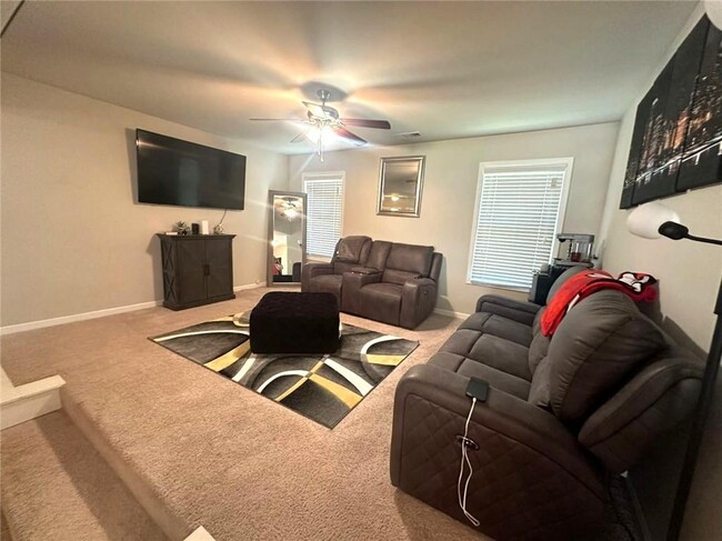 Building Photo - 4127 Water Mill Dr