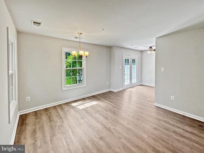 Building Photo - 19008 Amarillo Dr