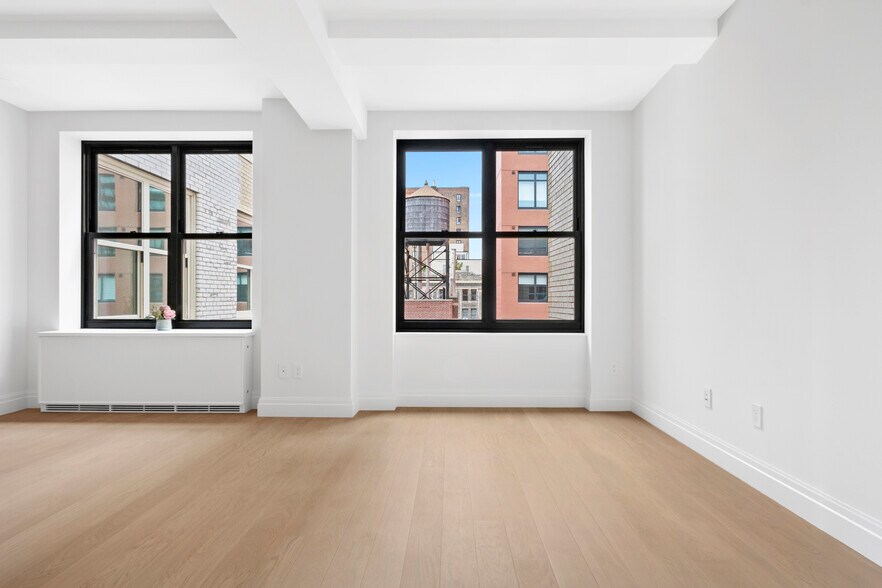 Building Photo - 720 W End Ave