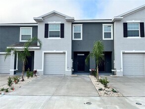 Building Photo - 34328 Redwood Dawn Ln