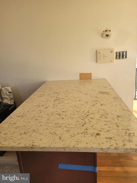 Building Photo - 100 Essenton Dr