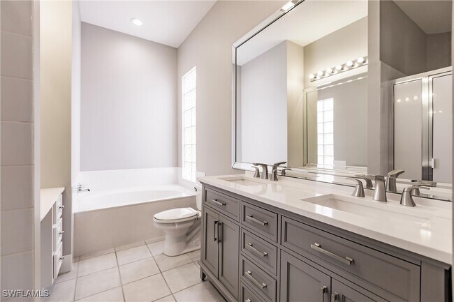 Building Photo - 3949 Isla Ciudad Ct