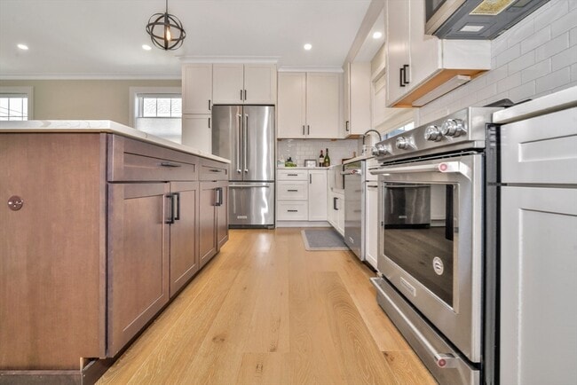 Building Photo - 54 Williams Ave