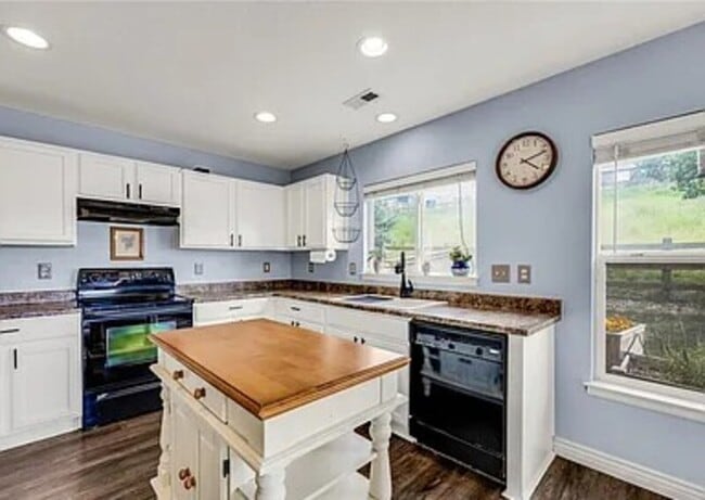 Building Photo - 5974 Turnstone Pl