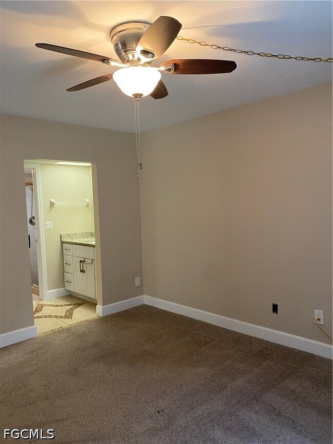 Building Photo - 15370 Transit Ct