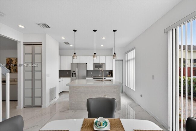 Building Photo - 11248 NW 56th St
