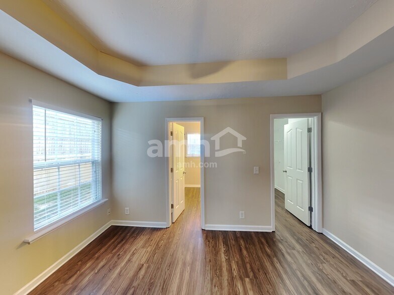 Building Photo - 1228 Shannon Ln
