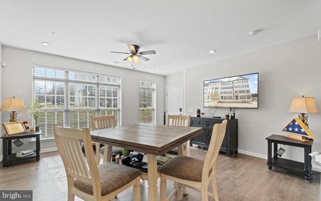 Building Photo - 14859 Chrysler Ct