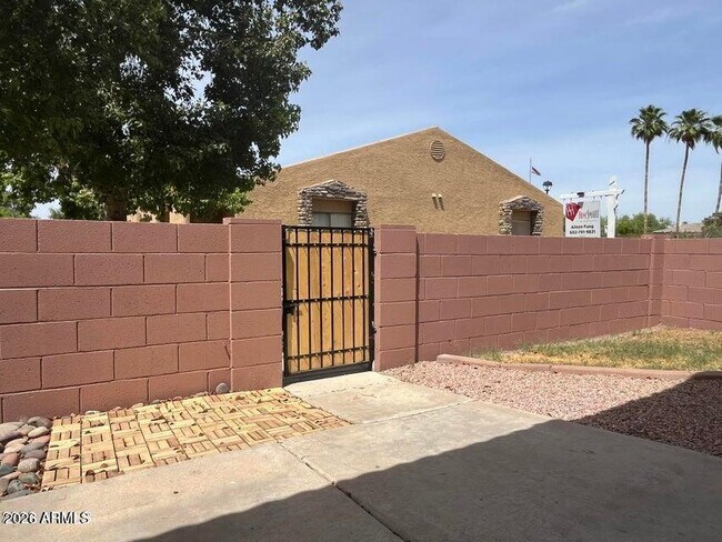Building Photo - 3511 E Baseline Rd