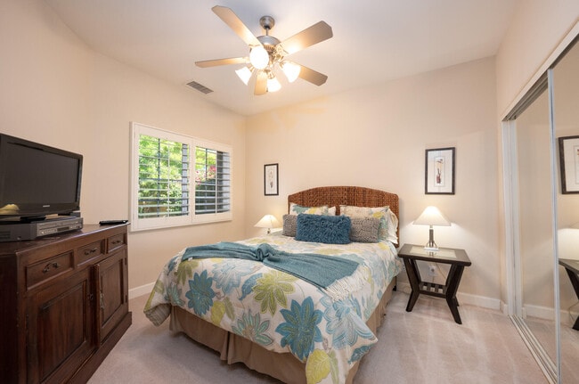 Building Photo - 80395 Green Hills Dr