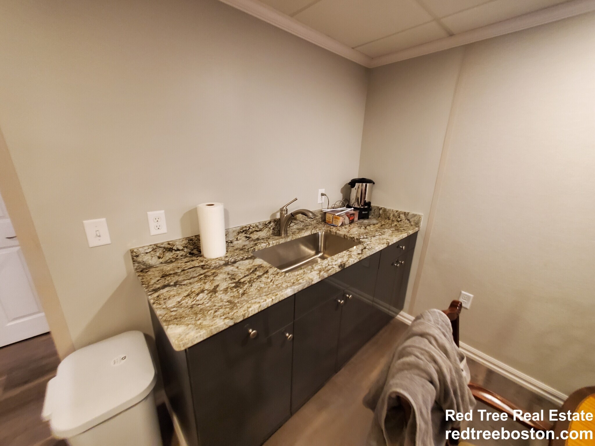 Building Photo - 44 Blenford Rd