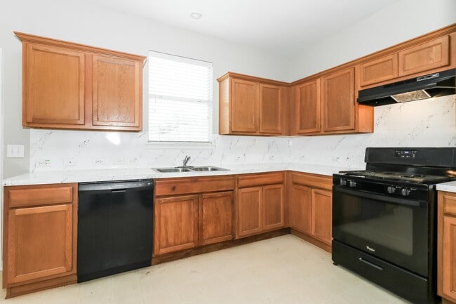 Building Photo - 12015 Gregory Crossing Way