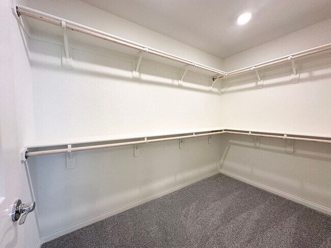 Building Photo - 4559 Merlot Hls Ave