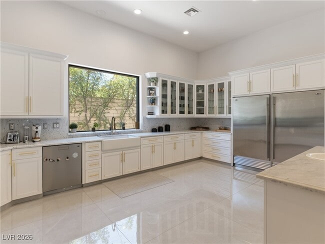 Building Photo - 190 Inveraray Ct