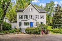 Building Photo - 25 King St