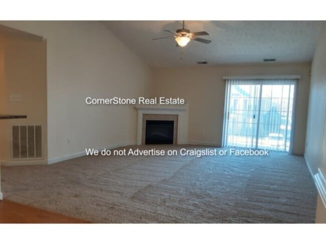 Building Photo - 1760 Renwick Dr