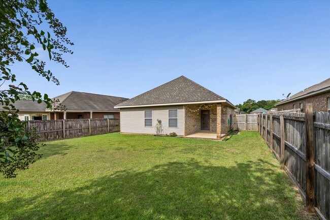 Building Photo - 24348 Wilshire Way