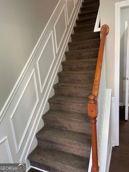 Building Photo - 3352 Chastain Gardens Dr NW