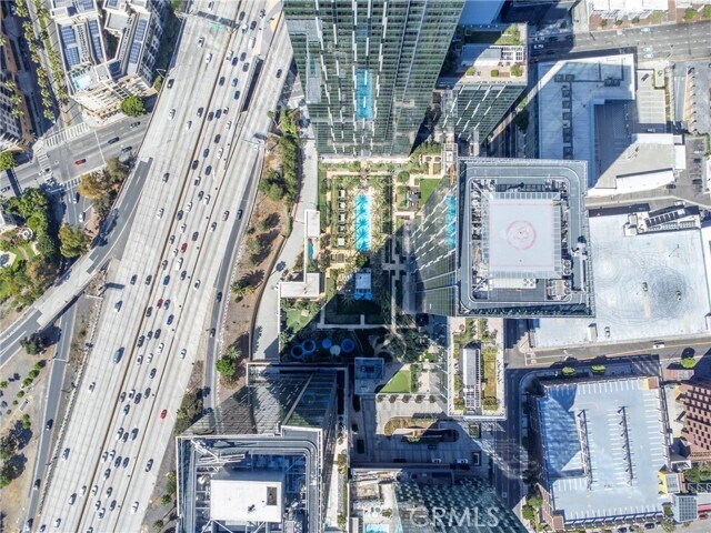 Building Photo - 877 Francisco St