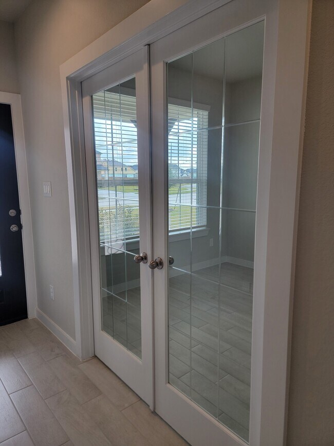 Building Photo - 3130 Boulder Rdg Dr