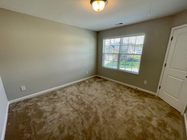 Building Photo - Stunning 4 Bedroom 2.5 Bathroom 2-story Home in NE Greensboro with 2 car garages