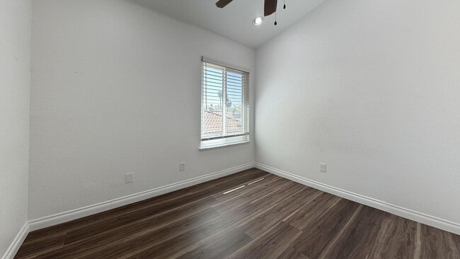 Building Photo - 13632 Cabrillo Ct