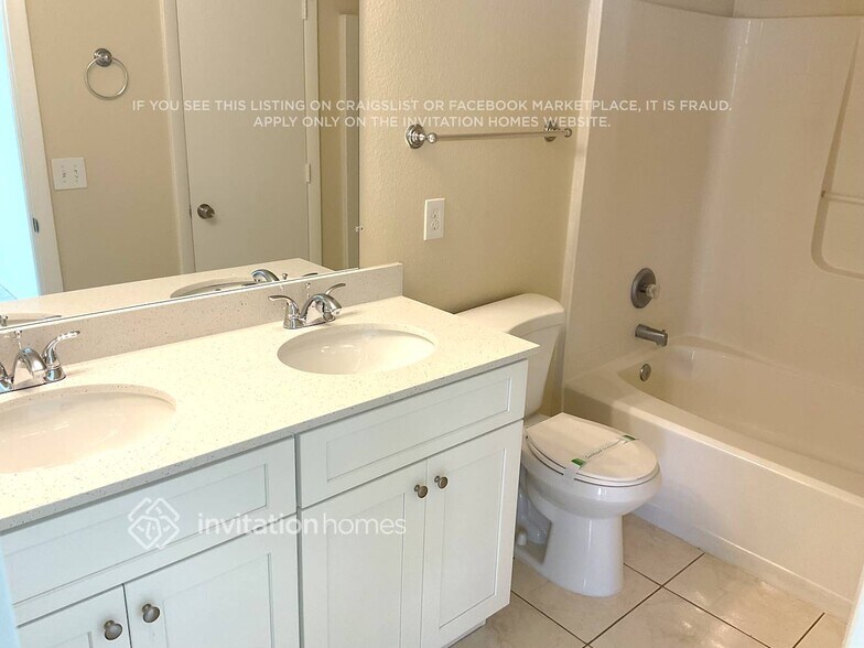 Building Photo - 1189 Epson Oaks Way