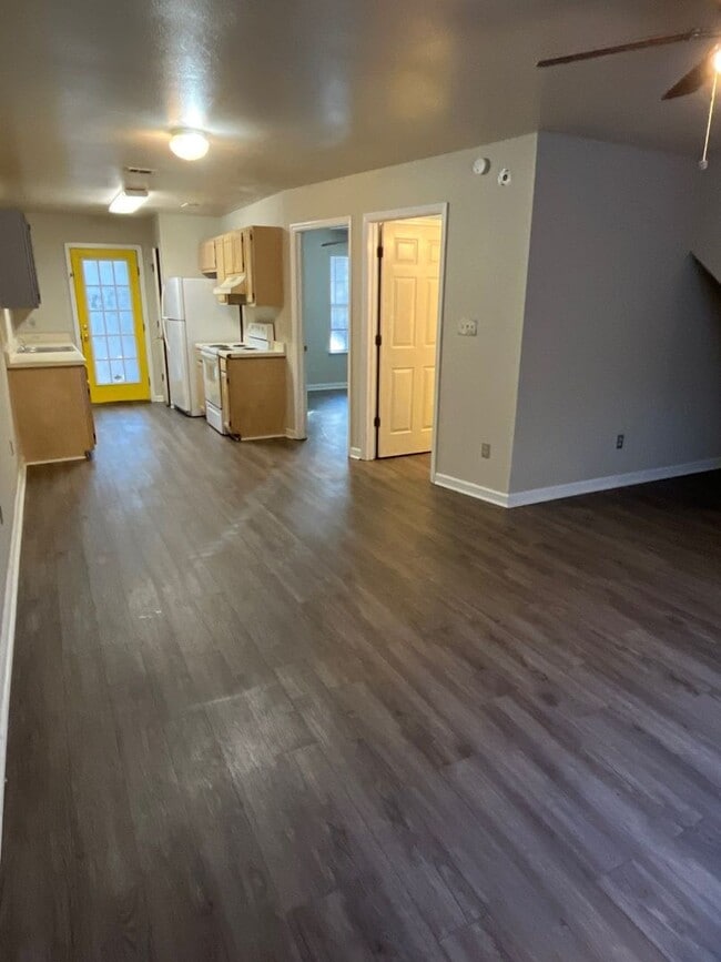 Building Photo - 1293 Rumba Ln