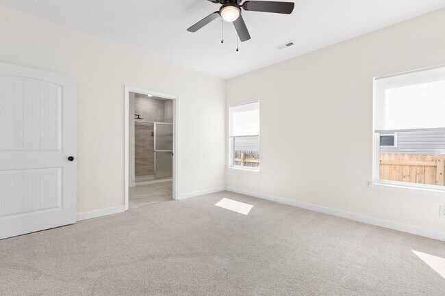 Building Photo - 317 Cottonwood Ave